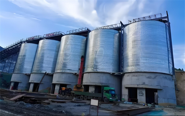 仙桃螺旋卷板仓施工现场